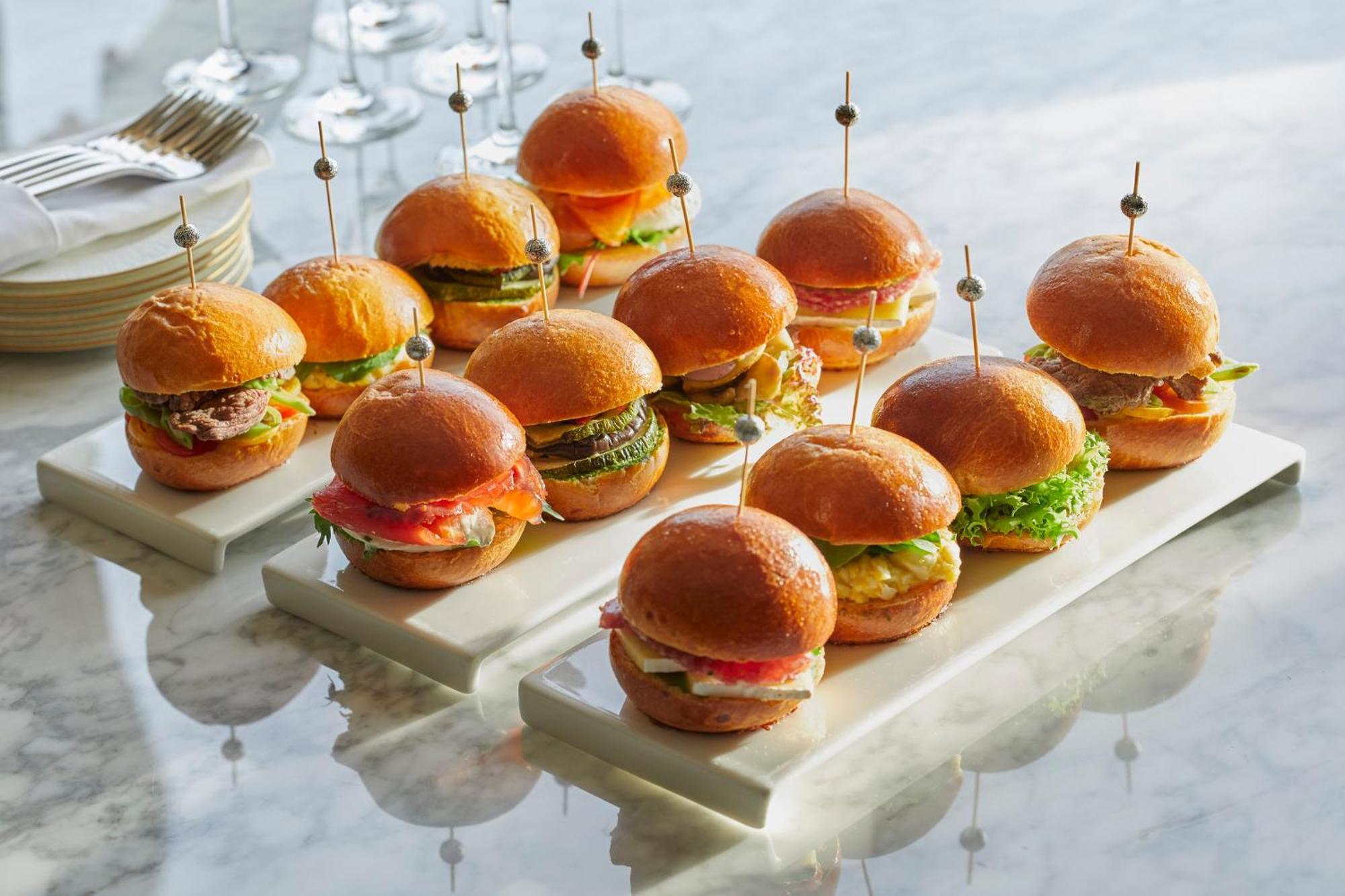 Готель Mandarin Oriental, Сантьяго Екстер'єр фото Finger sandwiches